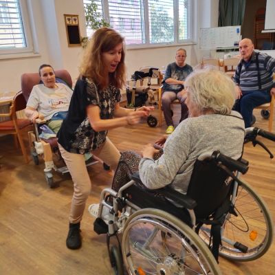 Hodina tance s Lucií